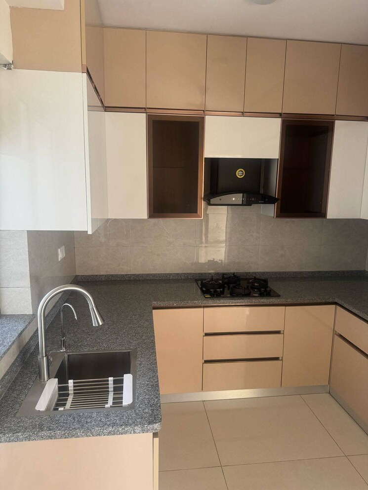 Kitchen, shapoorji-pallonji-joyville-phase-3 3 Bedroom 1852 Sq.Ft. Apartment In Sector 102 Gurgaon 8504247