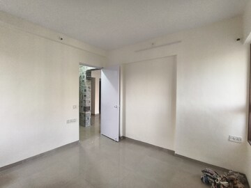 Room in 1 BHK Apartment at Kasarvadavali – for Rent