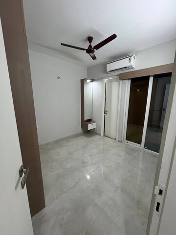 3 BHK Apartment For Rent in Signature Global City, Sector 37d