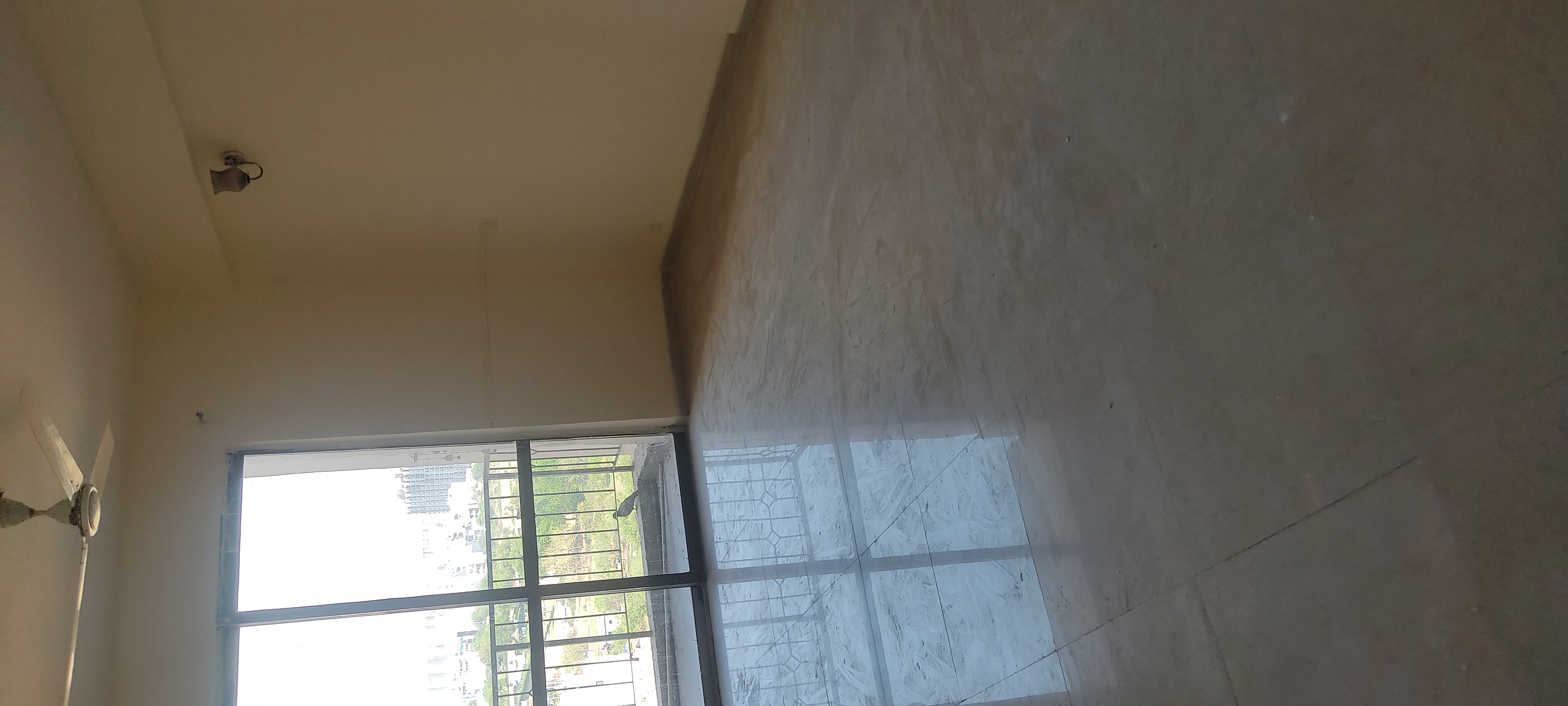 3 BHK + Extra Room Apartment For Sale in Spr Imperial Estate