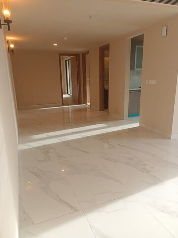 Building Lobby in 2.5 BHK Apartment at M3M Sky City, Sector 65 – for Sale