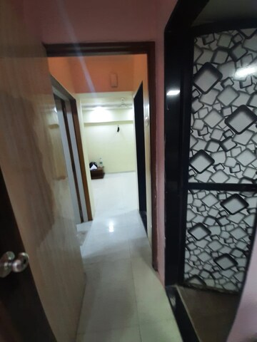 Room in 1 BHK Apartment at Galaxy Classique, Goregaon West – for Rent