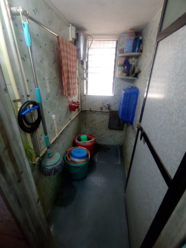 Bathroom, sridhar-heights 1 Bedroom 575 Sq.Ft. Apartment In Dombivli West Thane 8504570