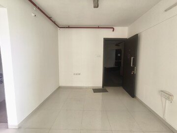 Room in 1 BHK Apartment at Puranik Rumah Bali, Ghodbunder Road – for Rent
