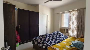 Room in 2 BHK Apartment at Puranik Rumah Bali, Ghodbunder Road – for Rent