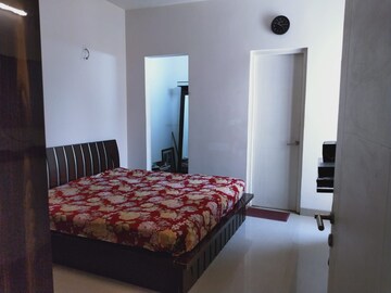 2 BHK Apartment For Rent in Emaar Emerald Estate, Sector 65