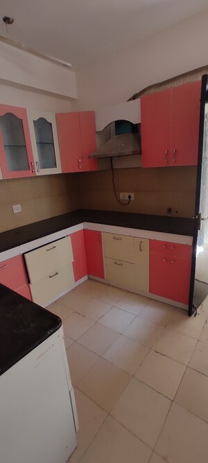 Kitchen in 3 BHK Apartment at BPTP Park Grandeura, Sector 82 – for Sale
