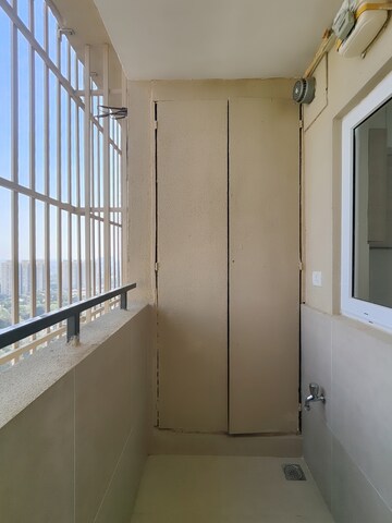  2 BHK Apartment at Bhartiya Nikoo Homes Phase 2, Thanisandra Main Road – for Sale