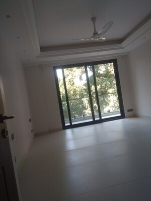 6 BHK Independent House For Sale in New Friends Colony