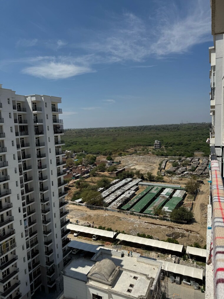 Master Bedroom, omaxe-waterscapes 3.5 Bedroom 1635 Sq.Ft. Apartment In Gomti Nagar Lucknow 8505096