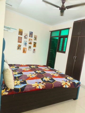 Master Bedroom in 2 BHK Builder Floor at Saket – for Rent