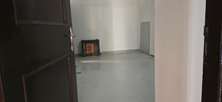Room, sector 12 dwarka 4 Bedroom 2400 Sq.Ft. Apartment In Sector 12 Dwarka Delhi 8505190