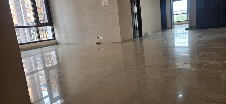 Room, sector 12 dwarka 4 Bedroom 2400 Sq.Ft. Apartment In Sector 12 Dwarka Delhi 8505190