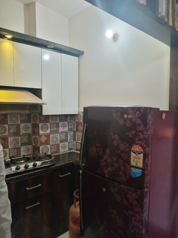 Master Bedroom in 2.5 BHK Builder Floor at Mansa Ram Park – for Rent