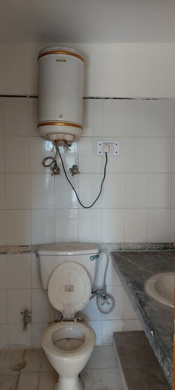 Bathroom in 2 BHK Apartment at Ansal Sushant Estate, Sector 52 – for Rent