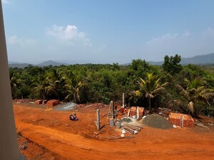  Plot For Sale in Dodamarg