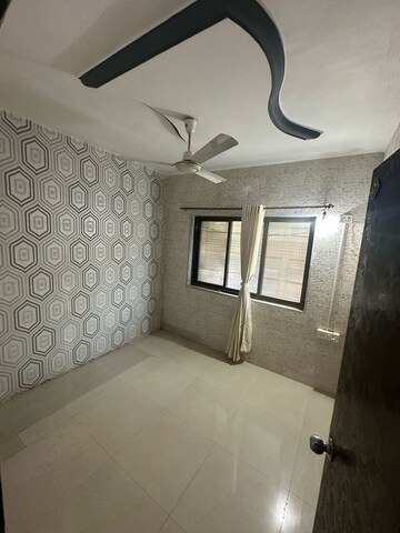 Living Room in 1 BHK Apartment at Rnp Park – for Rent