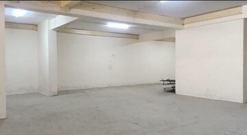   Showroom at Dynamix Shagun Mall Tower, Malad East – for Rent
