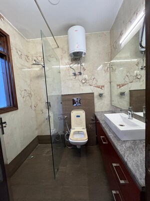 Master Bedroom in 3 BHK Builder Floor at Saket – for Rent