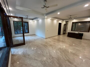 Master Bedroom in 3 BHK Builder Floor at Saket – for Rent