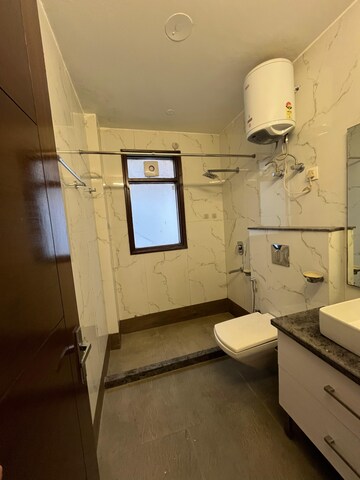 Master Bedroom in 3 BHK Builder Floor at Saket – for Rent