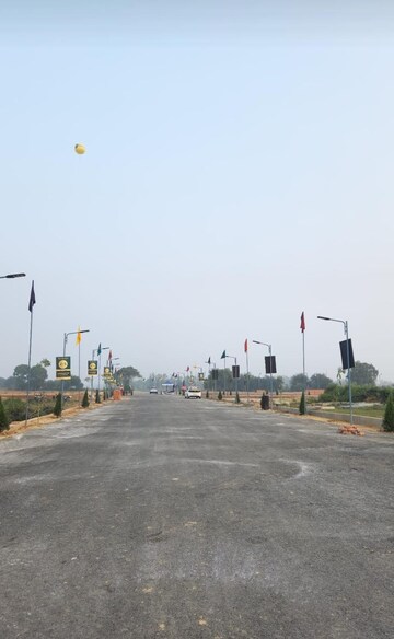  Plot For Sale in Hazratganj