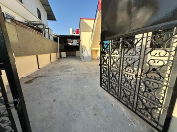 2 BHK Independent House – Exterior View View at Subhash Road - for Rent