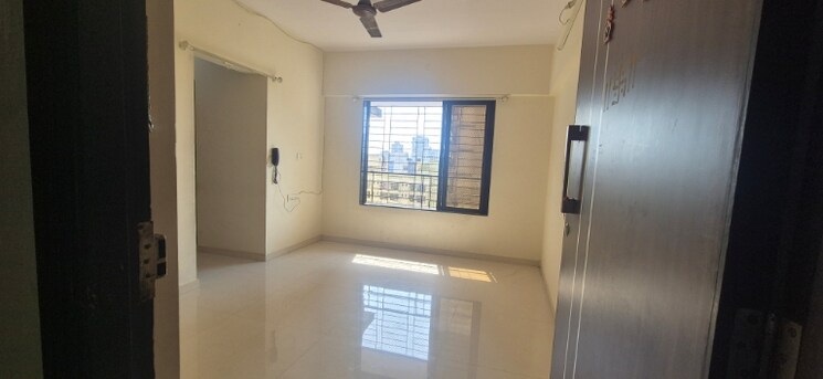 Room, kaydee-solitaire 1 Bedroom 355 Sq.Ft. Apartment In Malad East Mumbai 8505555