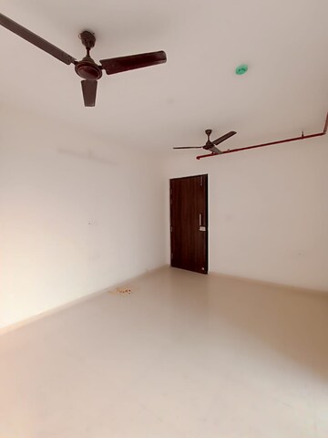 Room in 1 BHK Apartment at Runwal My City, Dombivli East – for Rent