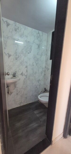 Bathroom in 1 BHK Apartment at Kaydee Solitaire, Malad East – for Sale