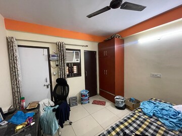 Master Bedroom in 3 BHK Builder Floor at Sector 52 – for Rent