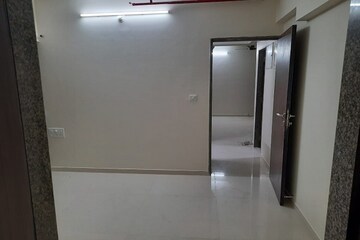 Room in 1 BHK Apartment at Kanakia Spaces Zen World, Kanjurmarg East – for Rent