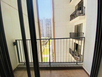 Balcony in 1.5 BHK Apartment at Runwal My City, Dombivli East – for Rent