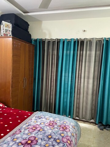 Bedroom in 2 BHK Apartment at Kharar Road – for Rent