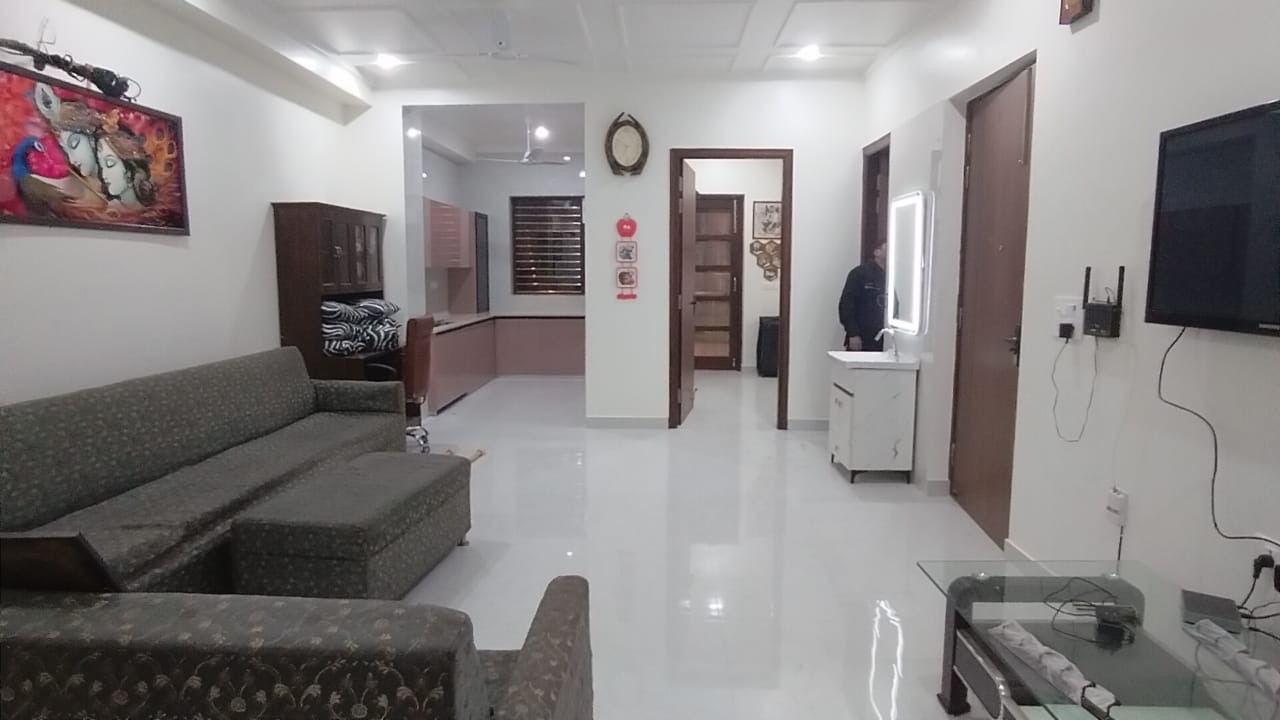3.5 BHK Builder Floor For Rent in Sector 28