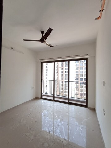 Room in 2 BHK Apartment at Runwal My City, Dombivli East – for Rent