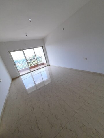 Room in 3 BHK Apartment at Bella Arwana, Karve Nagar – for Sale