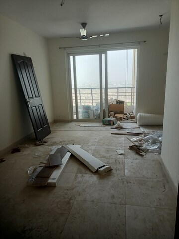 Room in 3 BHK Apartment at 3C Lotus Panache, Sector 110 – for Rent