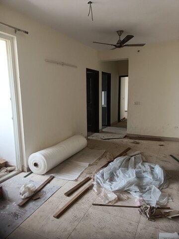 Room in 3 BHK Apartment at 3C Lotus Panache, Sector 110 – for Rent