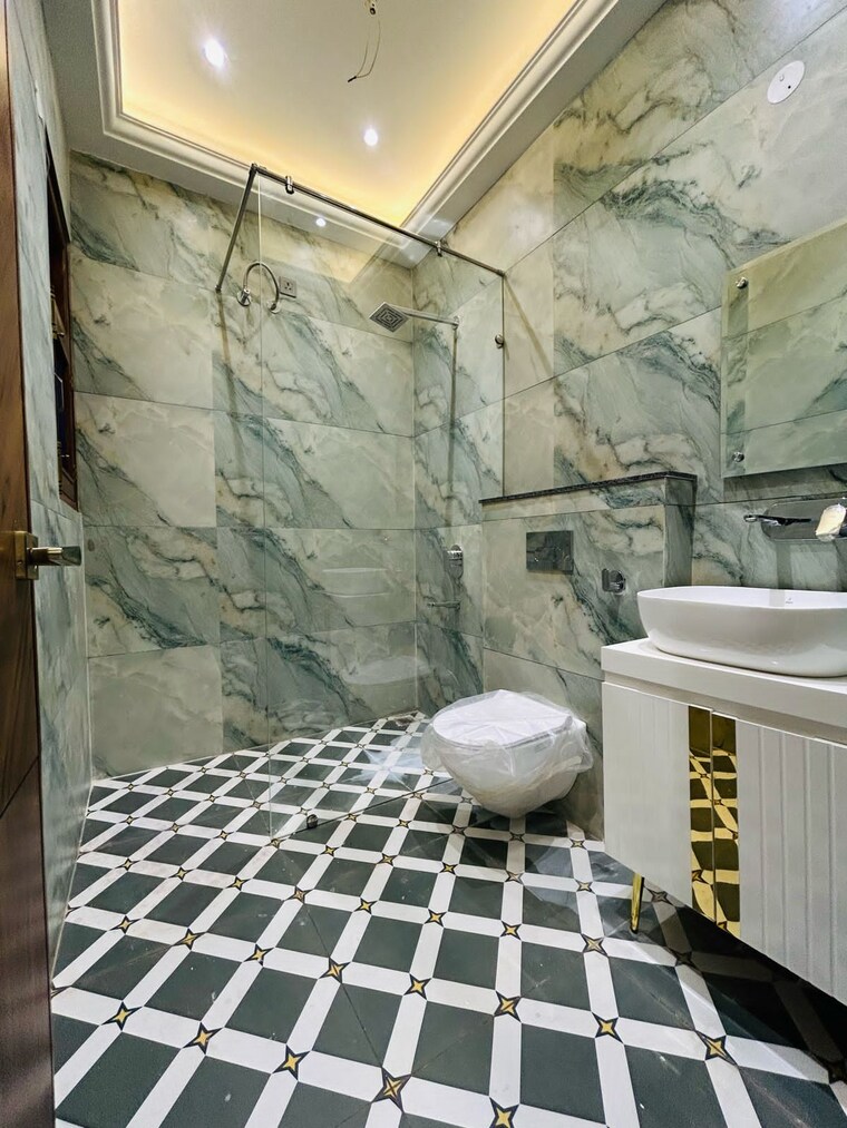 Bathroom, greater mohali 4 Bedroom 255 Sq.Yd. Independent House In Greater Mohali Mohali 8506042