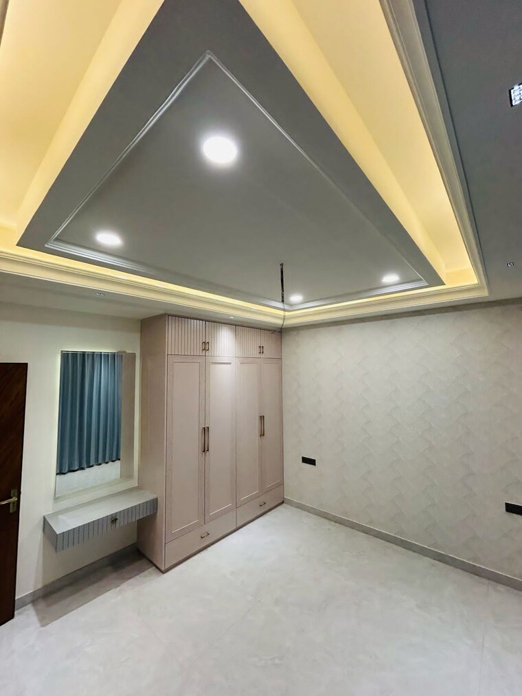 Room, greater mohali 4 Bedroom 255 Sq.Yd. Independent House In Greater Mohali Mohali 8506042