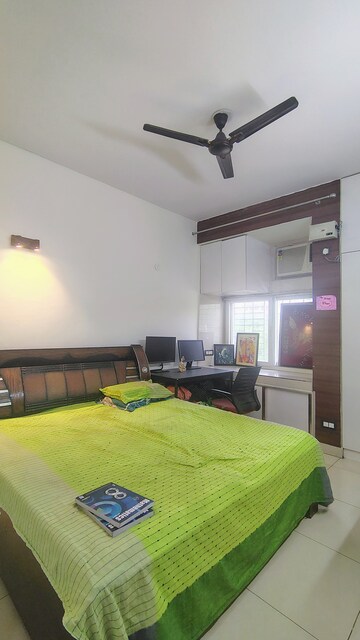 Bedroom in 3 BHK Builder Floor at Hong Kong Bazaar, Sector 57 – for Rent