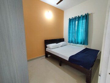 Room in 2 BHK Apartment at Mahadevpura – for Rent
