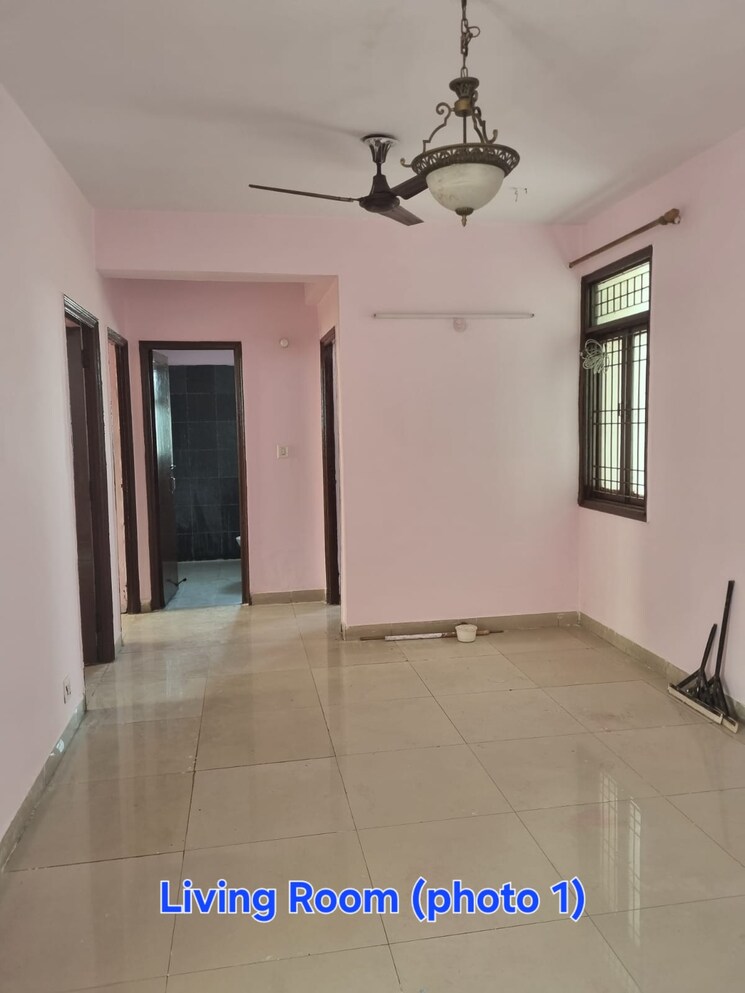 Room, viddhi-tower 2.5 Bedroom 1100 Sq.Ft. Apartment In Mahagunpuram Ghaziabad 8506139