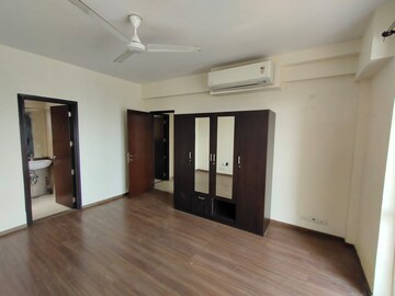 Room in 2 BHK Apartment at M3M Woodshire, Sector 107 – for Rent