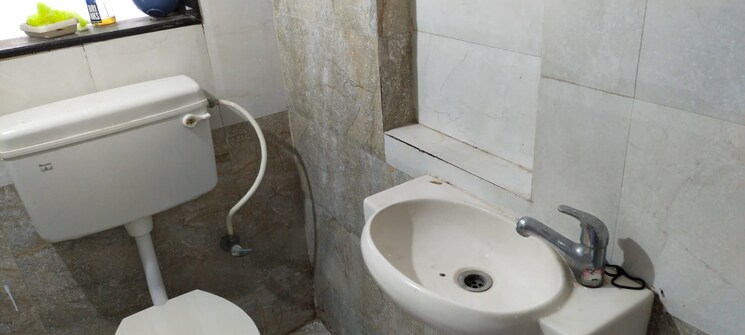 Bathroom, neelyog-anand 2 Bedroom 740 Sq.Ft. Apartment In Ghatkopar East Mumbai 8506278