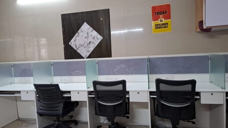 Terrace, andheri west Commercial Office Space 425 Sq.Ft. In Andheri West Mumbai 8506294