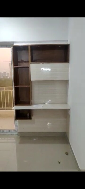 Furnished Amenities in 3.5 BHK Apartment at Patel Neotown, Tech Zone 4 Greater Noida – for Rent