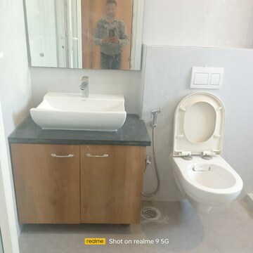 Bathroom in 1.5 BHK Builder Floor at Mohit House, Sushant Lok I – for Rent