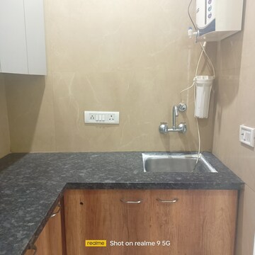 Furnished Amenities in 1.5 BHK Builder Floor at Mohit House, Sushant Lok I – for Rent